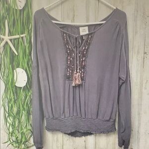 Knox Rose Dusty Lavender Embroidered Peasant Blouse